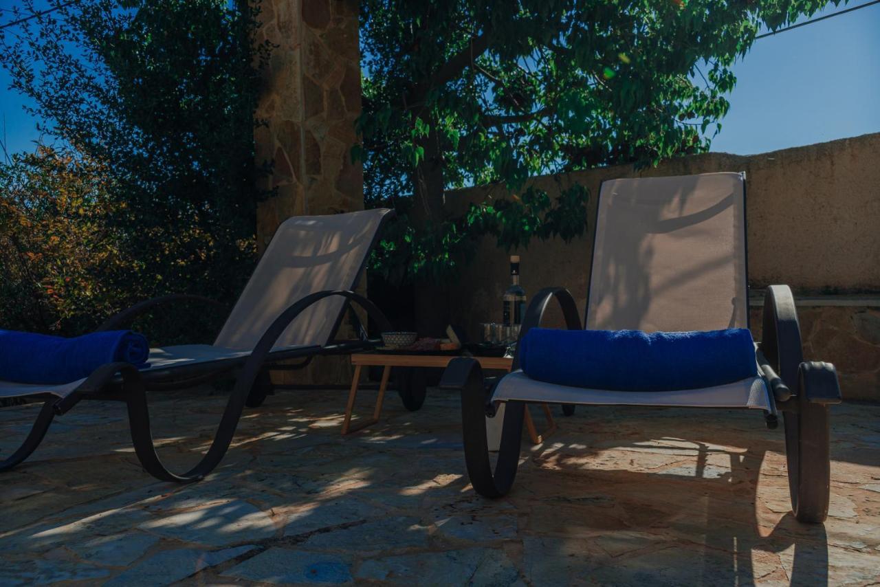 Pool And Sea View Apartments Agia Marina  Exterior foto